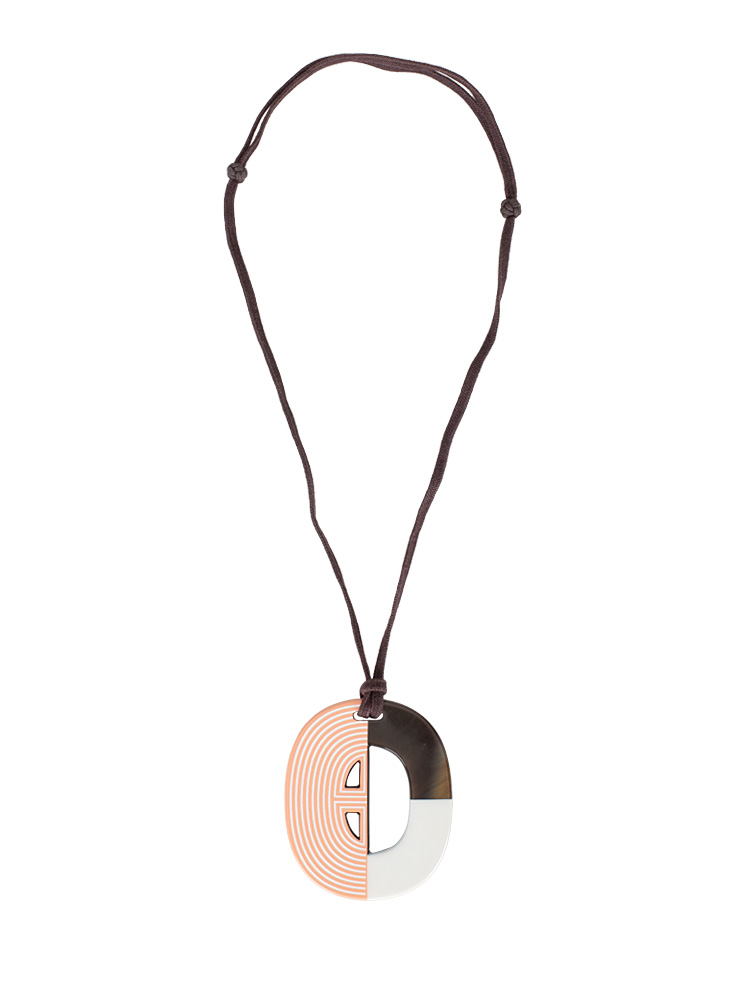 Buffalo Horn Lacquer Lift Necklace Meringue