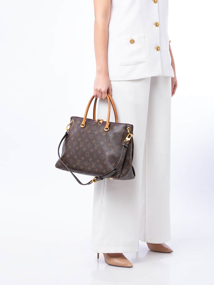 Monogram Pallas MM Quetsche