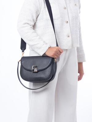 Dakota Medium Saddle Bag Black