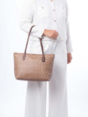 CBT20 Signature Zip Tote Tan Brown