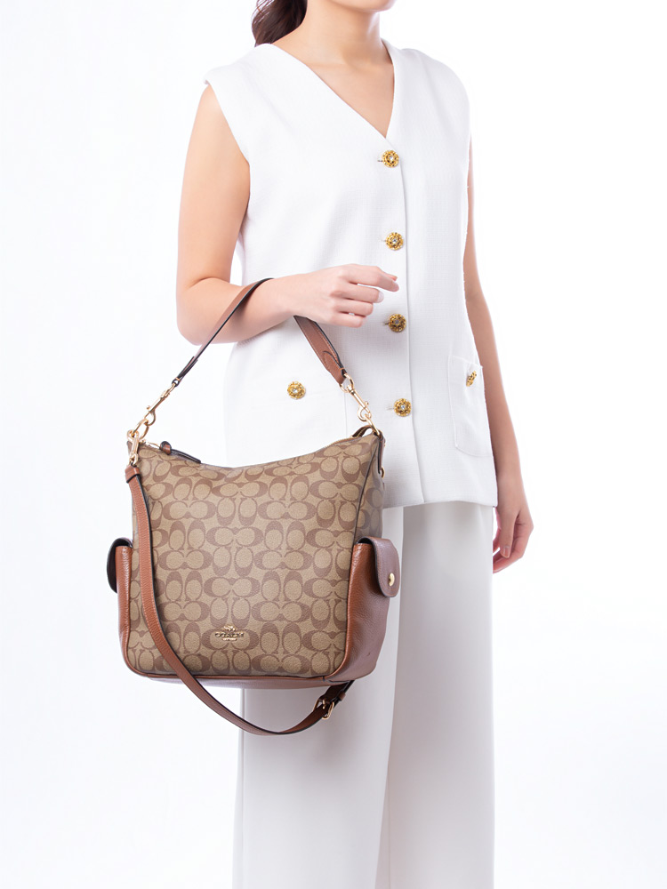 C1523 Signature Pennie Shoulder Bag Khaki Redwood