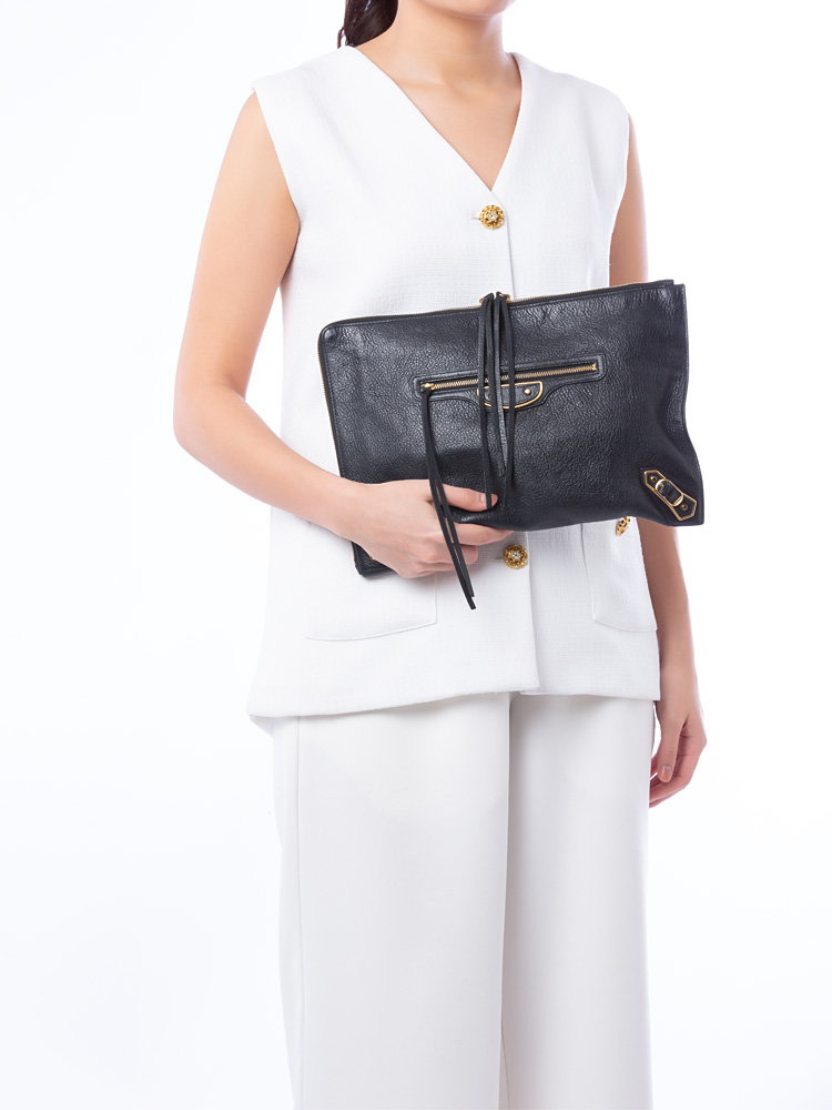 Gold Metallic Edge Pouch Black