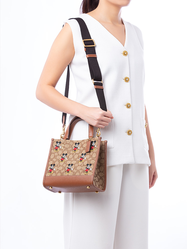 CM199 Signature Disney Dempsey 22 Tote Khaki Redwood Multi