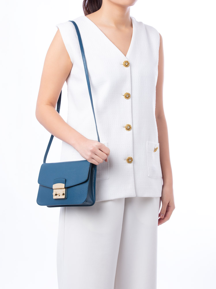 Metropolis Small Pochette Crossbody Blue