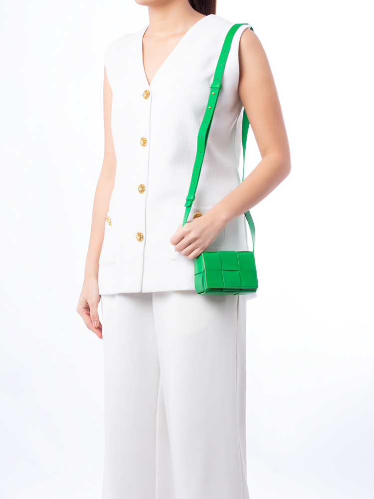 Maxi Intrecciato Extra Mini Cassette Crossbody Parakeet