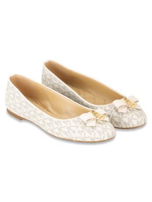 Signature Honey Ballet Flats Vanilla Sz 5.5