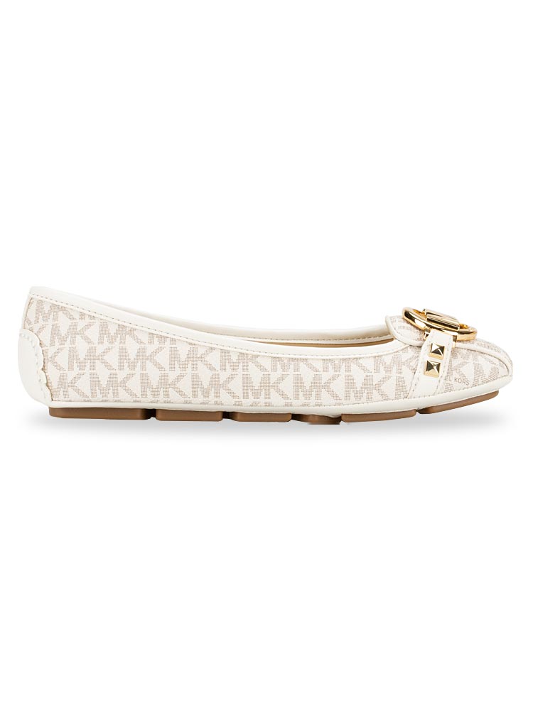 Fulton Stud Signature Flats Vanilla Sz 5