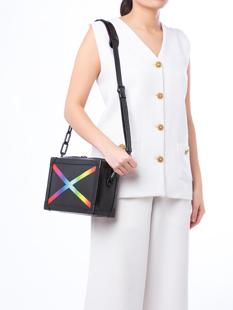 Taiga Rainbow Soft Trunk Black