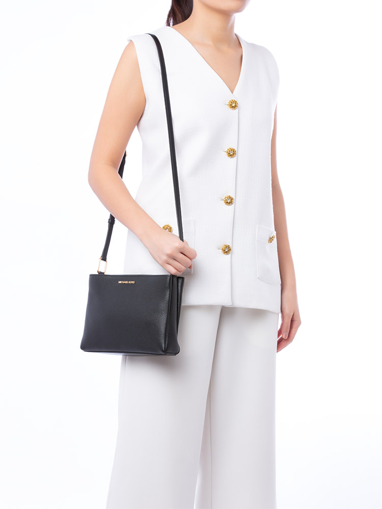 Trisha Leather Medium Crossbody Black