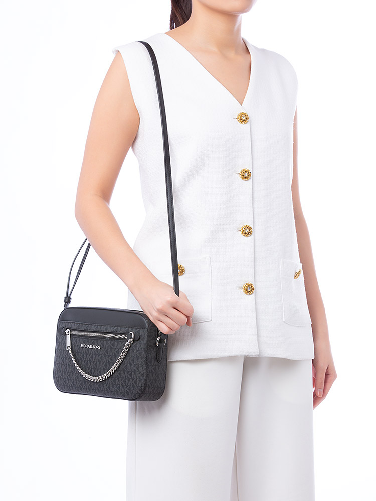 Jet Set Signature Large Chain Crossbody Black