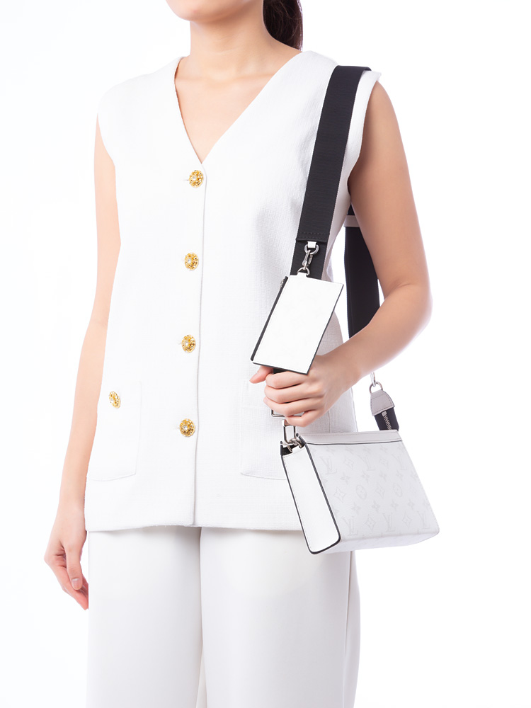 Taiga Monogram Gaston Wearable Wallet Optic White