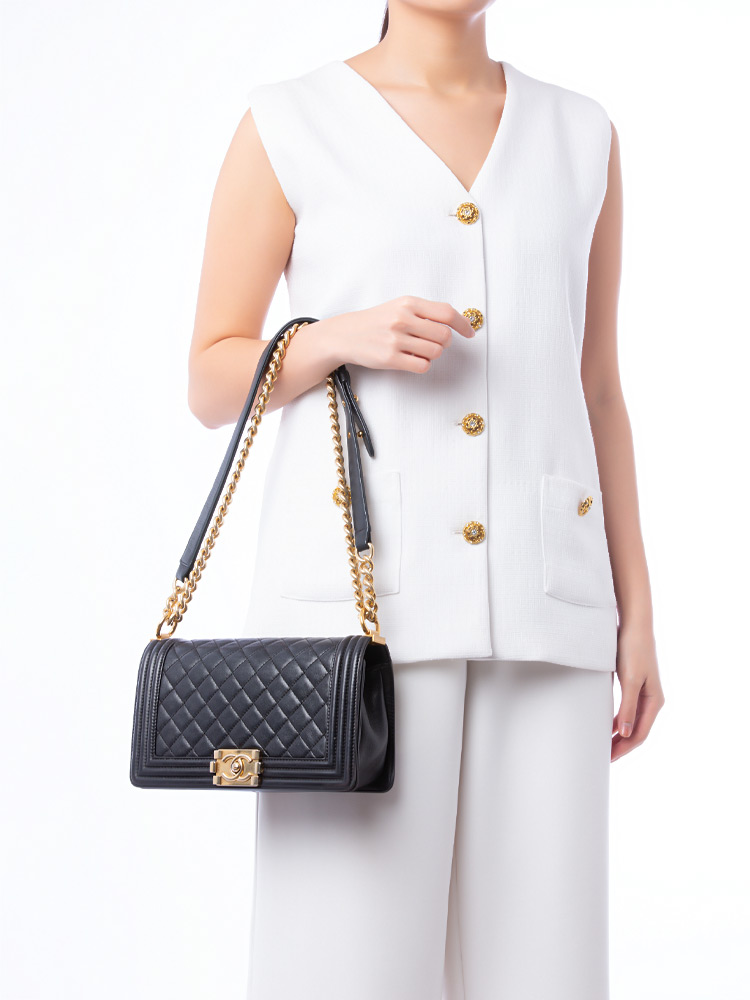 Lambskin Medium Boy Flap Bag Black