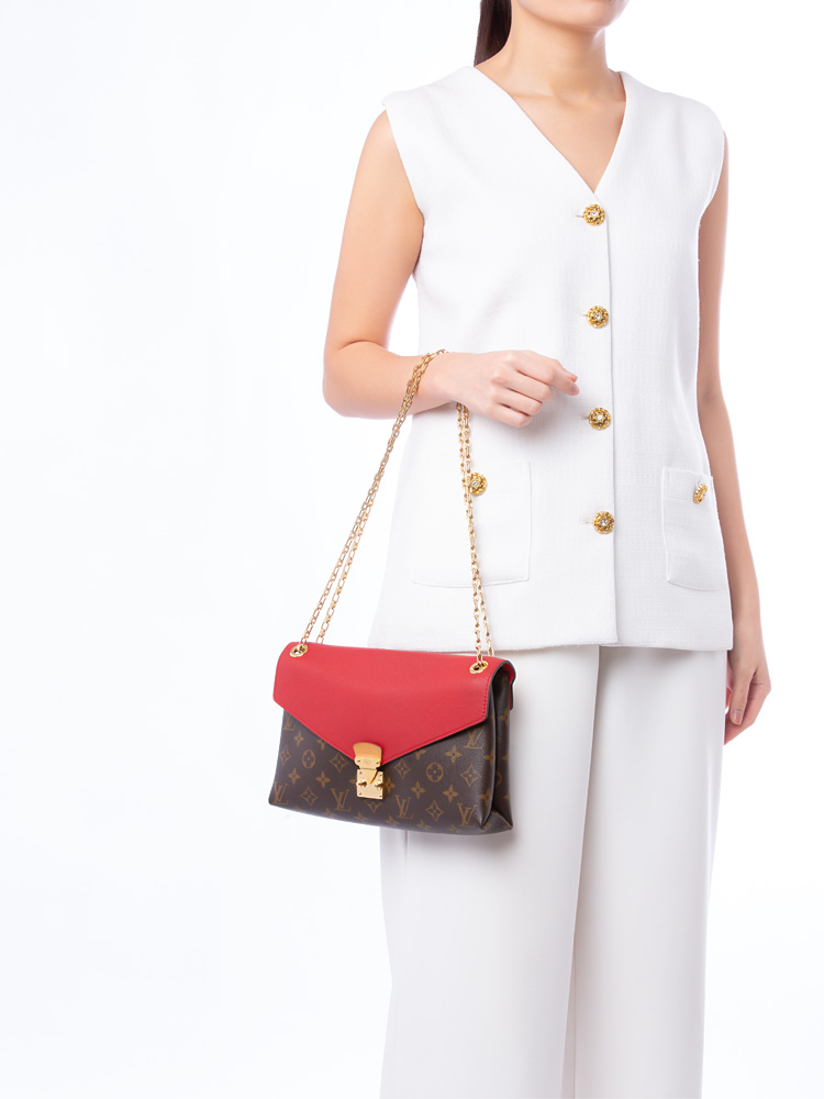 Monogram Pallas Chain Cerise