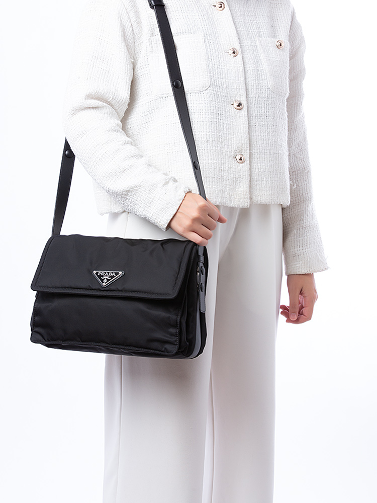 Re-Nylon Vitello Padded Medium Flap Shoulder Bag Black