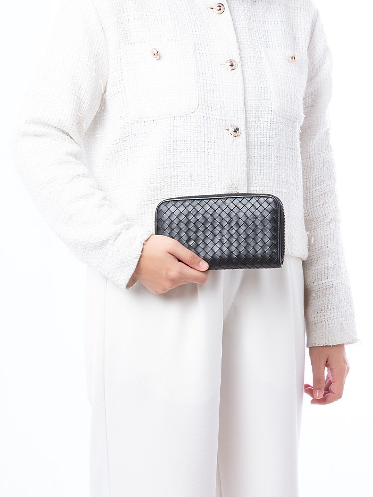 Nappa Intrecciato Zip Wallet Black