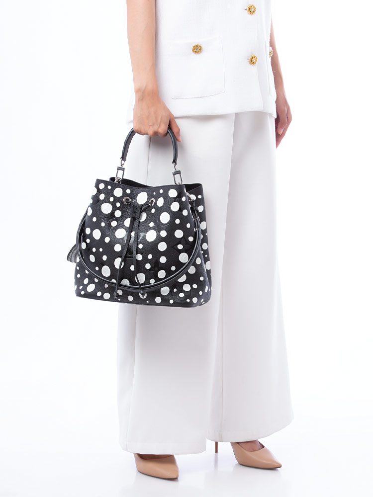 LV x Yayoi Kusama Infinity Dots Empreinte Neonoe MM Black White
