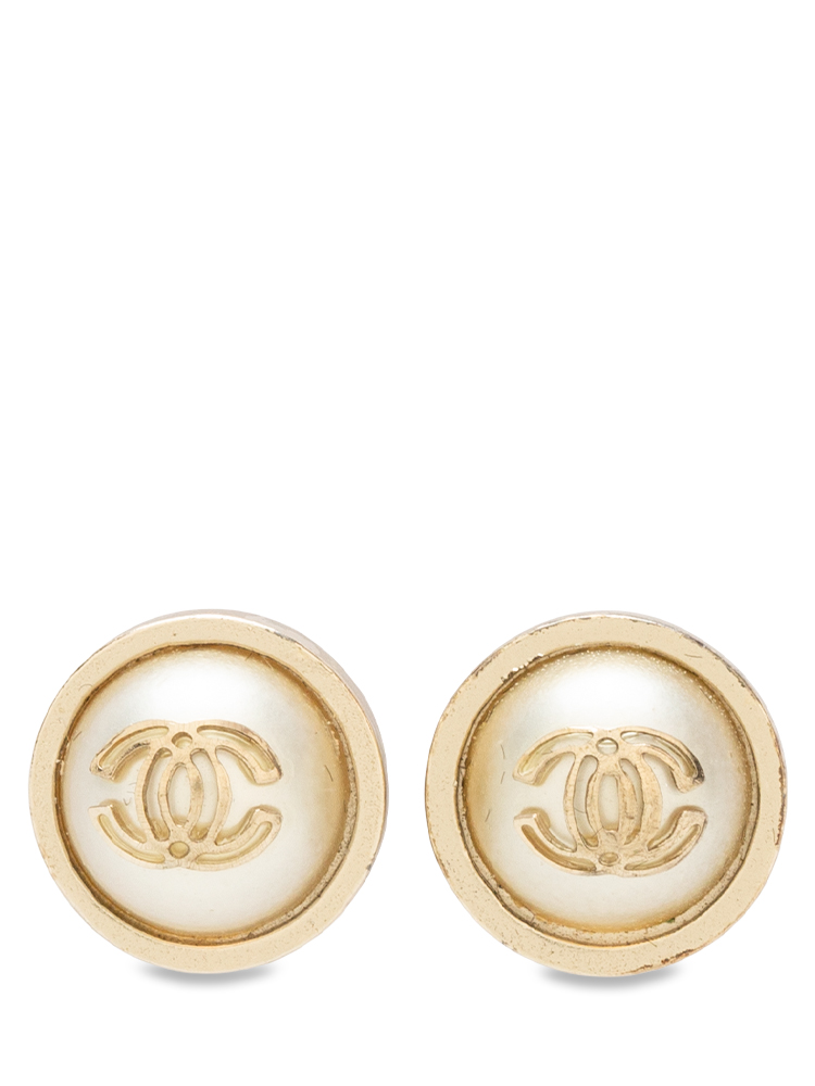 Vintage CC Small Pearl Stud Earrings Silver