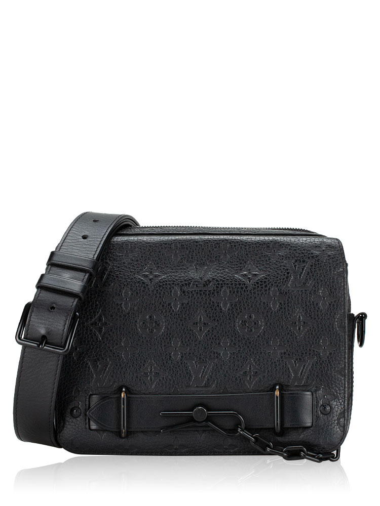 Monogram Taurillon Steamer Messenger Onyx