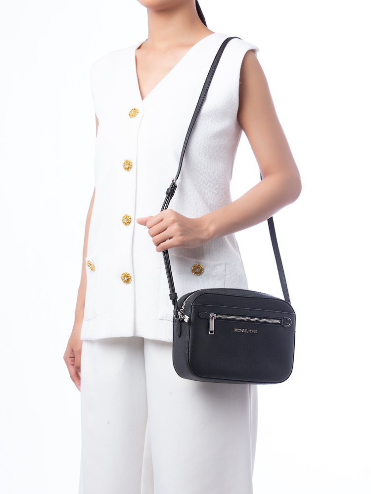 Jet Set Item Large Chain Crossbody Black Silver