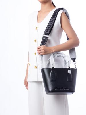 4S4HTT004H02 Trademarc Small Tote Black