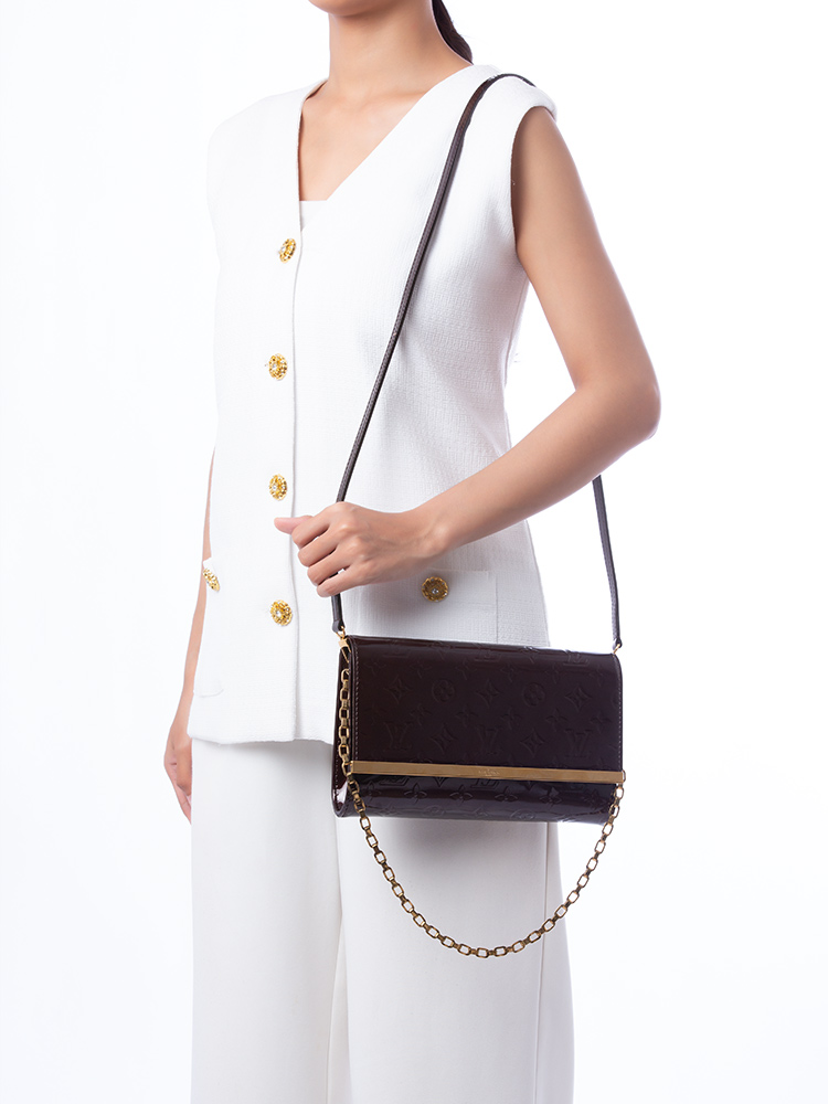 Monogram Vernis Ana Amarante