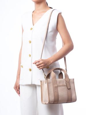 CAK94 Smith Canvas 24 Tote Dark Natural