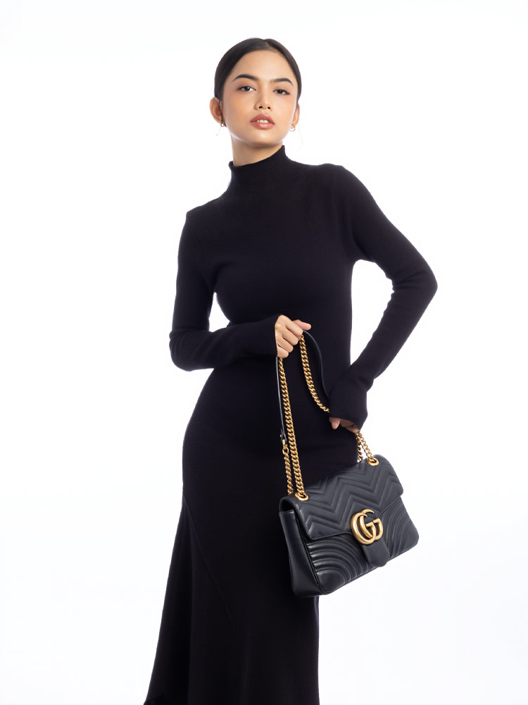 Calfskin GG Marmont Matelasse Medium Shoulder Bag Black