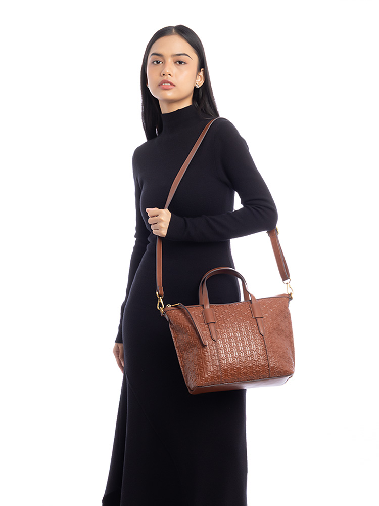 SHB3227499 Skylar Satchel Black Emboss Brown