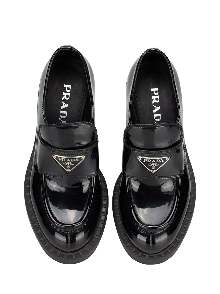 Patent Nappa Metal Logo Loafers Nero Sz 36