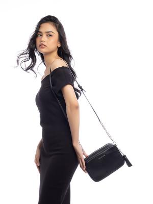 Ginny Pebbled Leather Medium Camera Bag Black