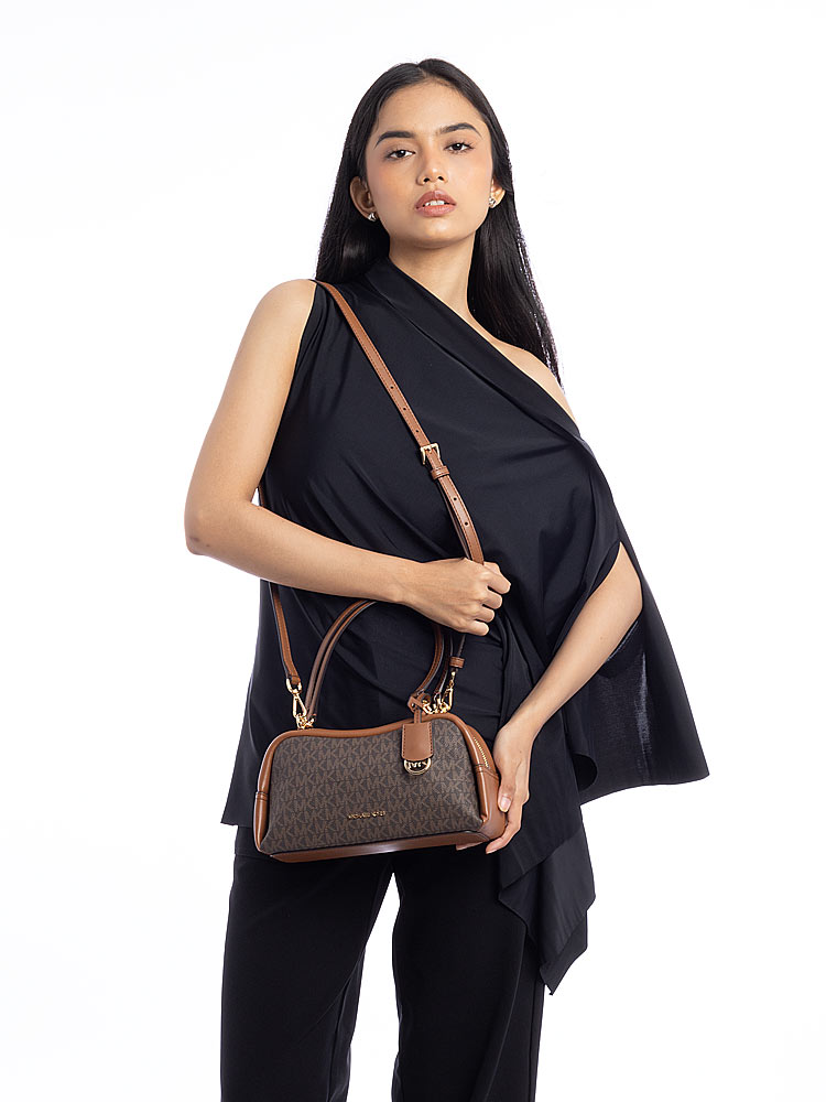 Signature Cecily Small Shoulder Bag Brown