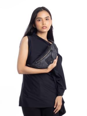 76187 Signature Rivington Belt Bag Gunmetal Charcoal