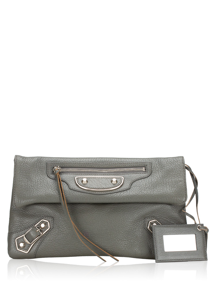 Silver Metallic Edge Envelope Clutch Gris Acier