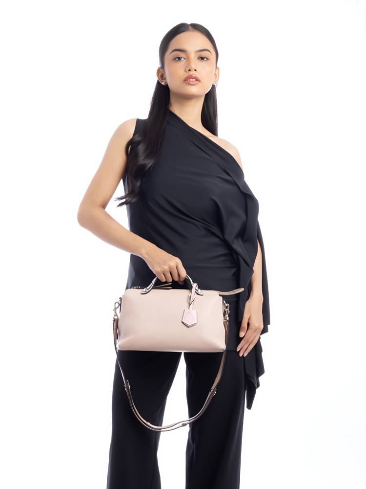 Vitello Dolce Medium By The Way Soap Grigio Perla