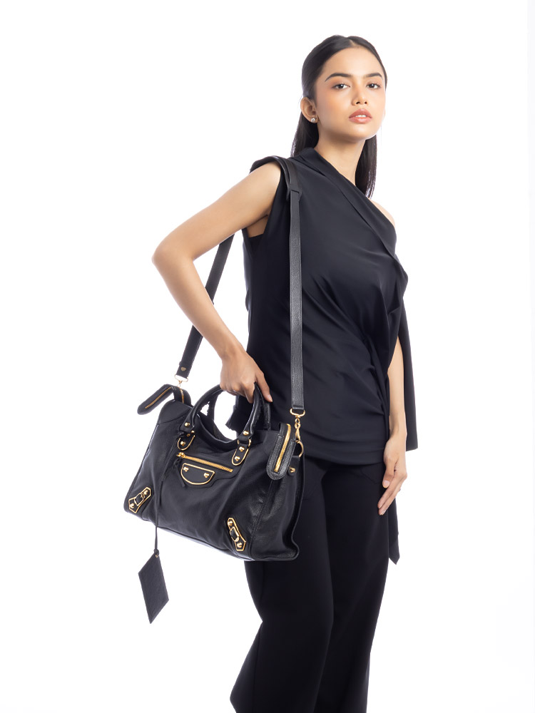 Gold Metallic Edge City Black