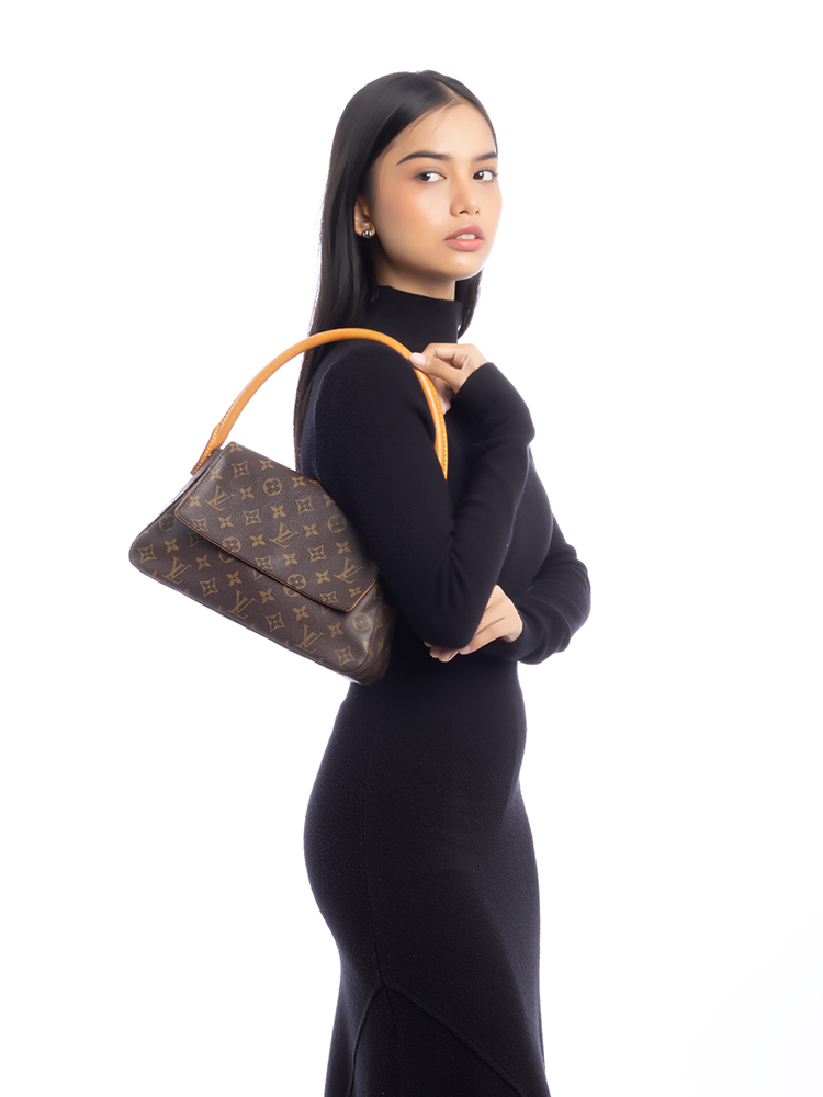 Monogram Mini Looping