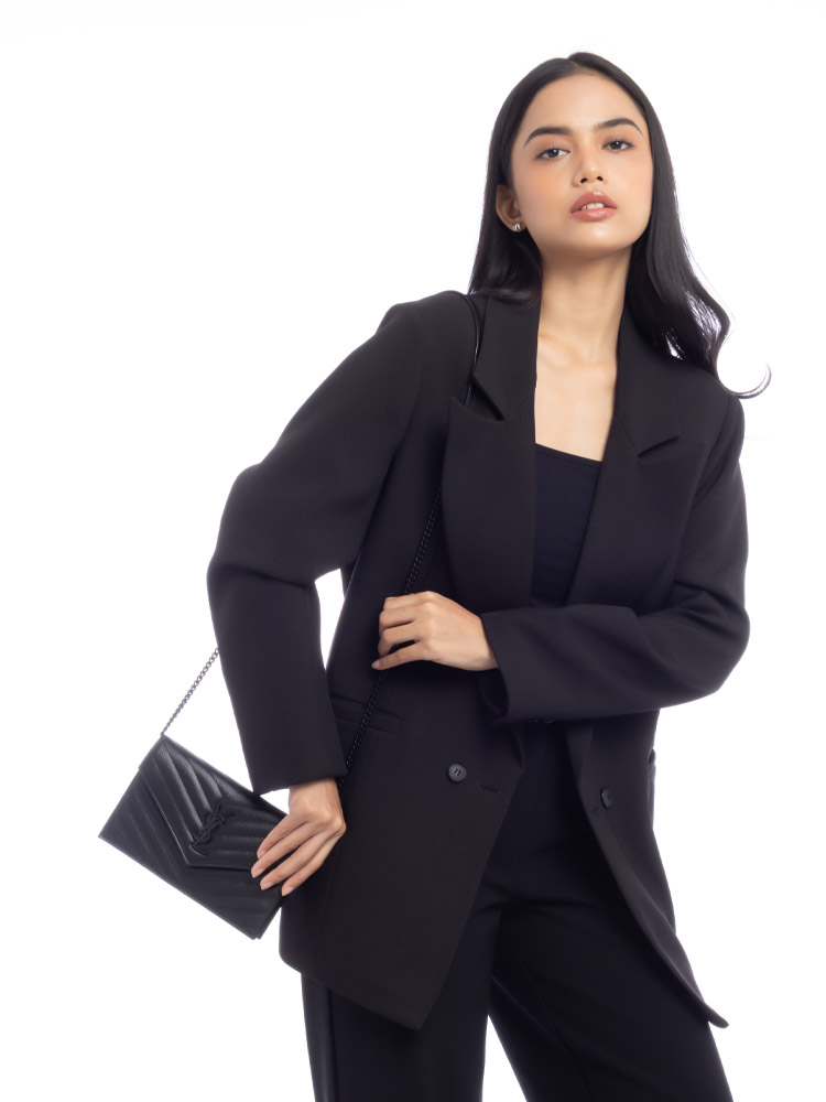 Grain De Poudre Matelasse Monogram 19cm Chain Wallet Black