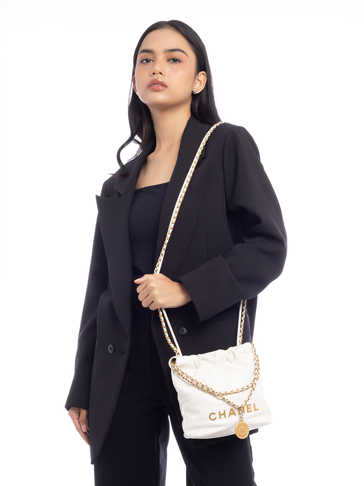 Shiny Calfskin Mini Chanel 22 White