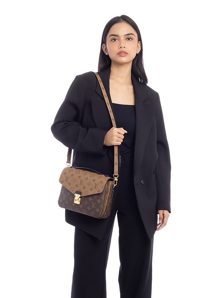 Monogram Reverse Pochette Metis