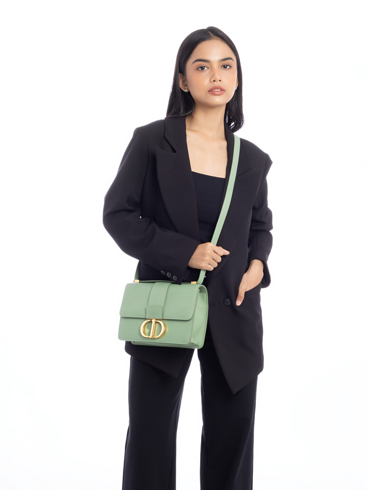 Calfskin 30 Montaigne Flap Bag Mint