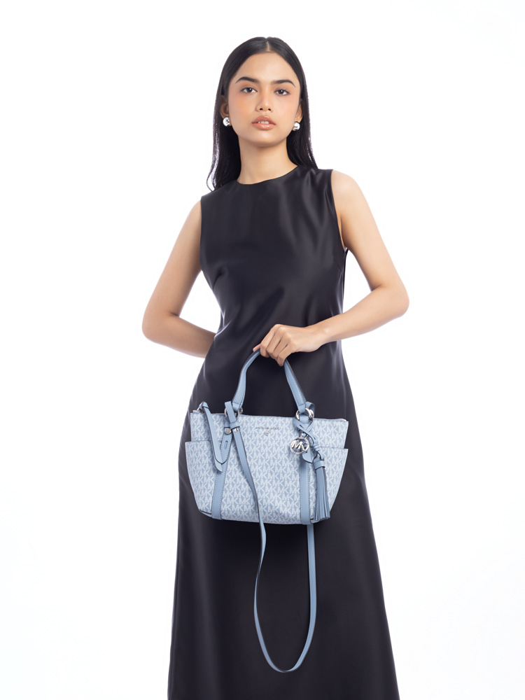 Signature Sullivan Small Zip Tote Chambray