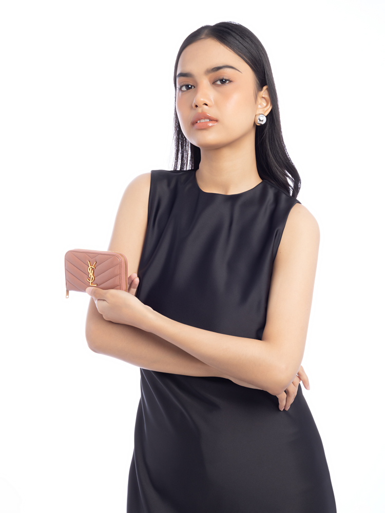 Lambskin Matelasse Y Quilted Cassandre Zip Card Case Barely Pink