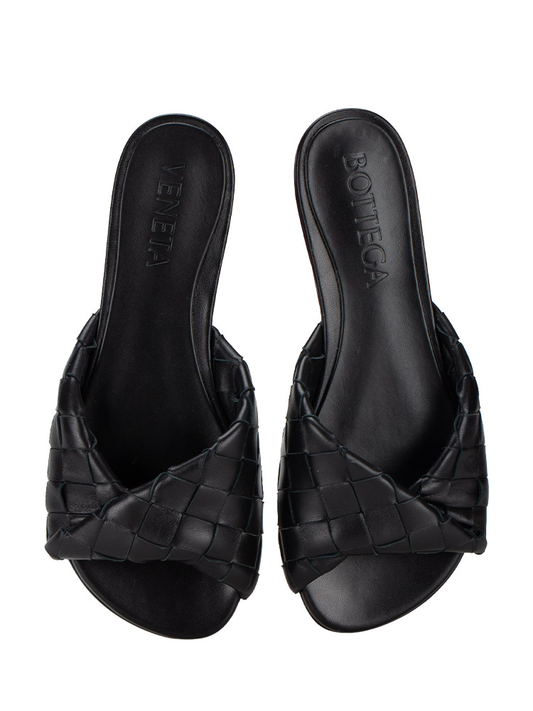 Nappa Intrecciato Twisted Blink Flat Sandals Black Sz 36 