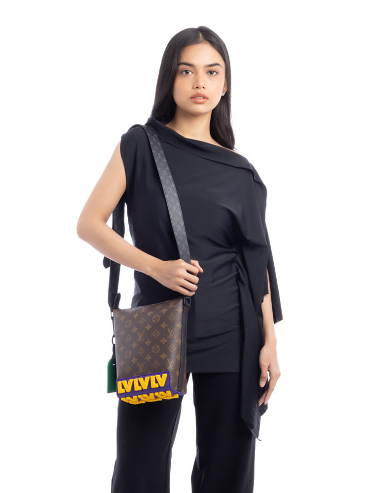 Monogram Cruiser Messenger