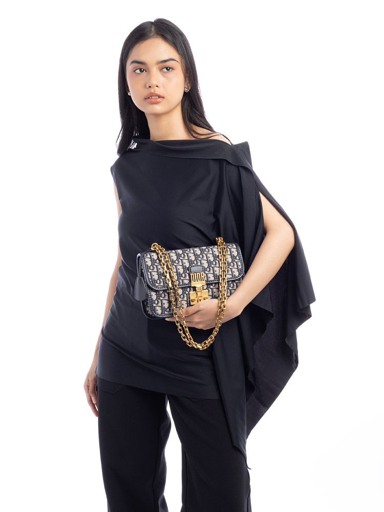 Calfskin Classic Box Medium Flap Bag Camel