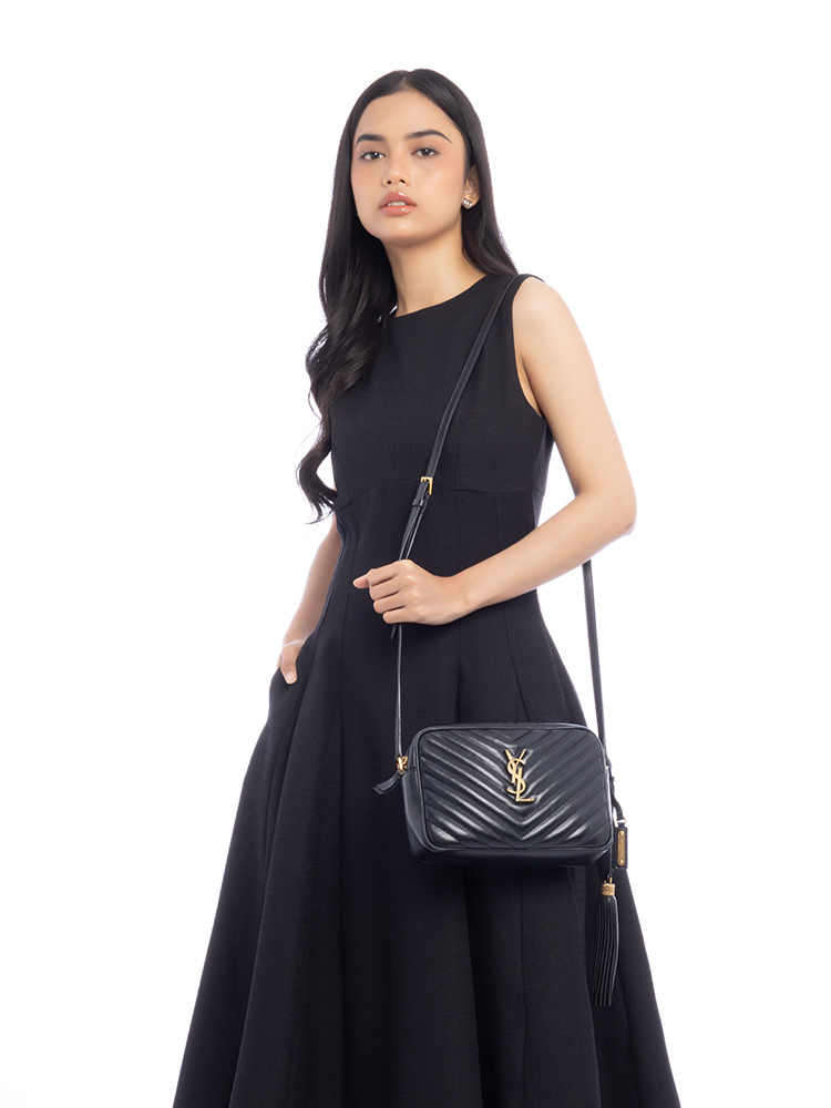 Matelasse Monogram Lou Camera Bag Black