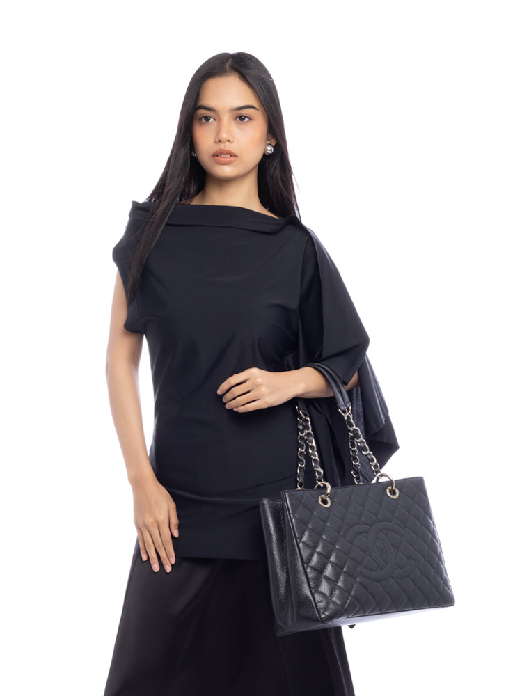 Caviar Grand Shopping Tote GST Black