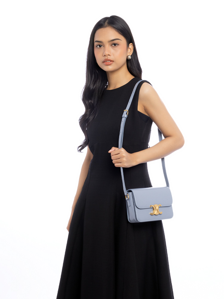 Shiny Calfskin Teen Triomphe Arctic Blue