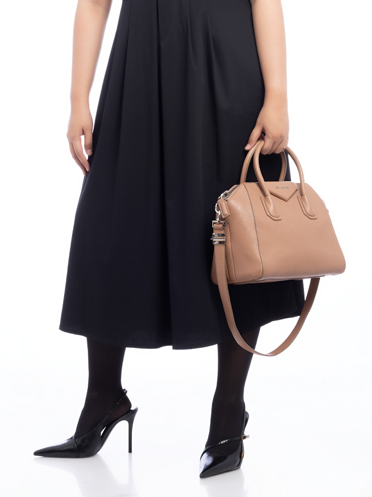 Sugar Goatskin Small Antigona Beige