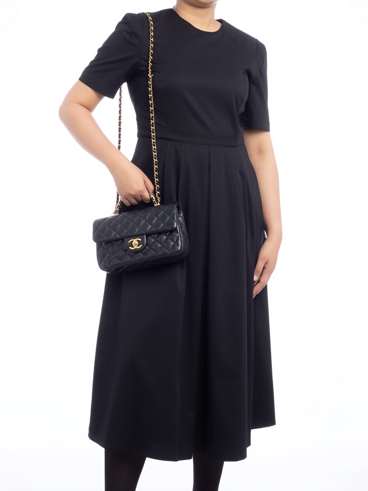 Caviar Small Handy CC Flap Bag Black